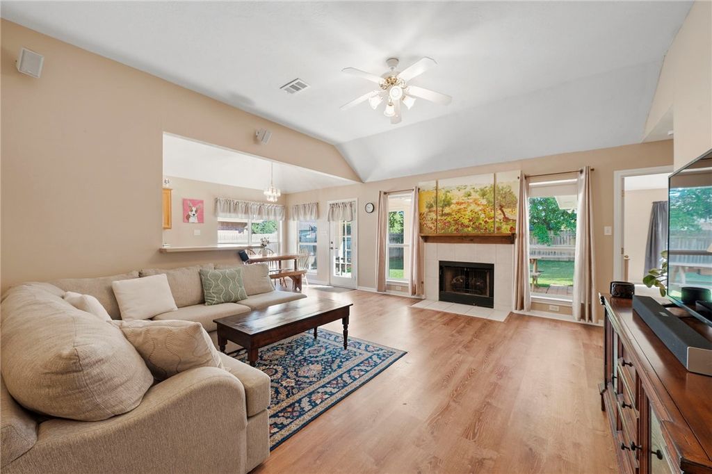 Photo of 3205 Neuburg Court, College Station, TX 77845 (MLS # 26004267)