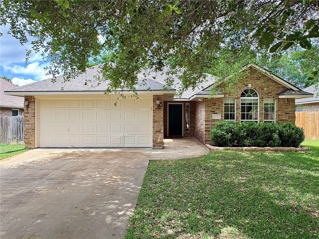 Photo of 3205 Neuburg Court, College Station, TX 77845 (MLS # 26004267)