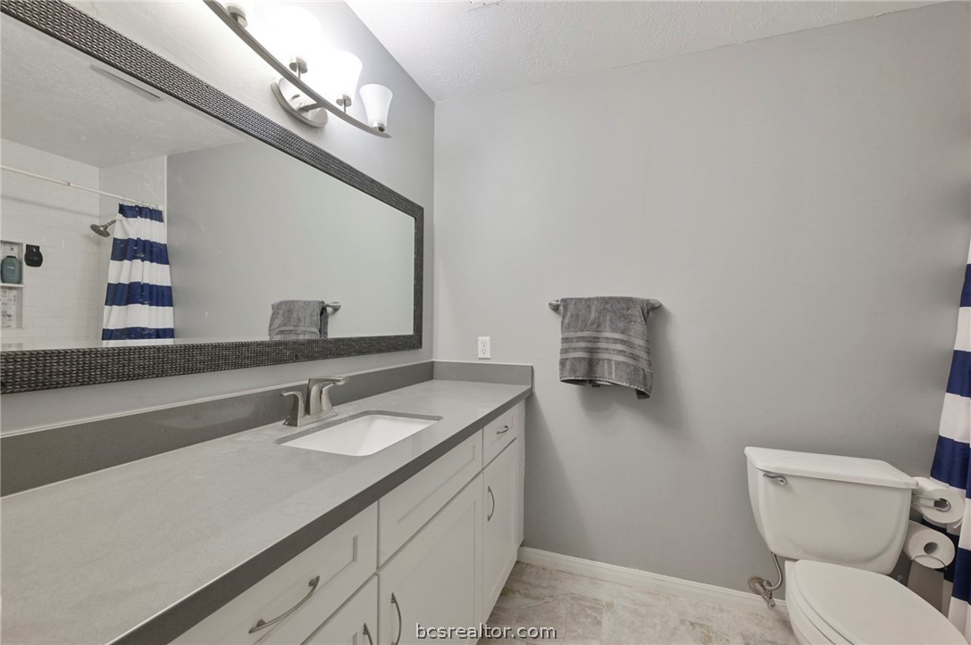 Bryan, Texas 77802, United States, 3 Bedrooms Bedrooms, ,2 BathroomsBathrooms,Residential,Pending,58985