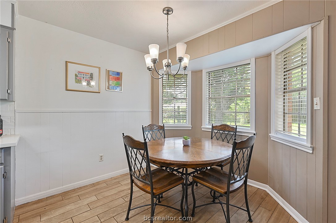 Bryan, Texas 77802, United States, 3 Bedrooms Bedrooms, ,2 BathroomsBathrooms,Residential,Pending,58985