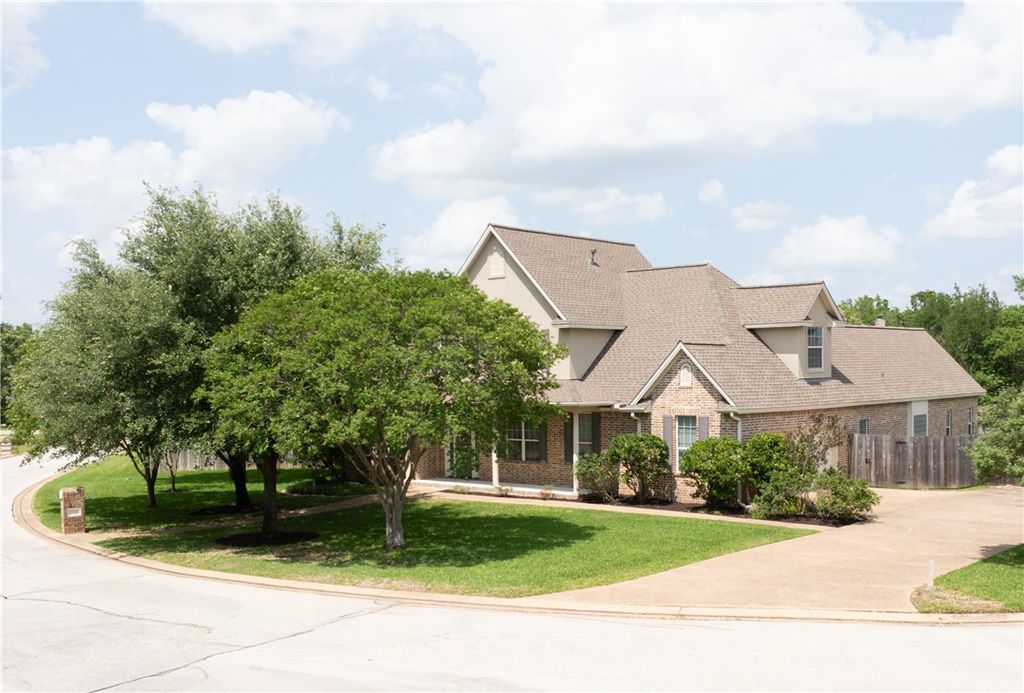 Photo of 4303 Whitwick Place, College Station, TX 77845 (MLS # 26004814)