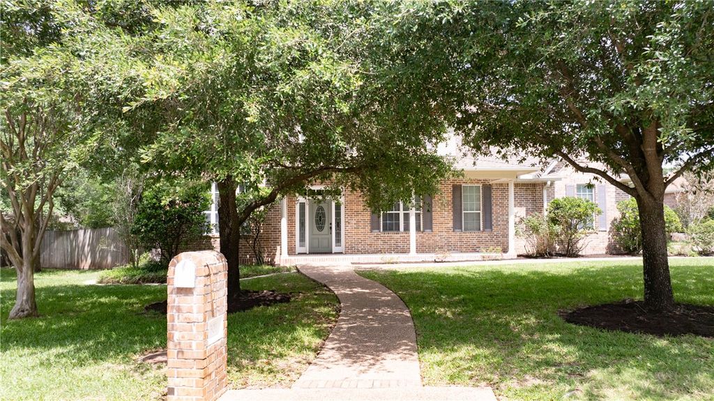 Photo of 4303 Whitwick Place, College Station, TX 77845 (MLS # 26004814)