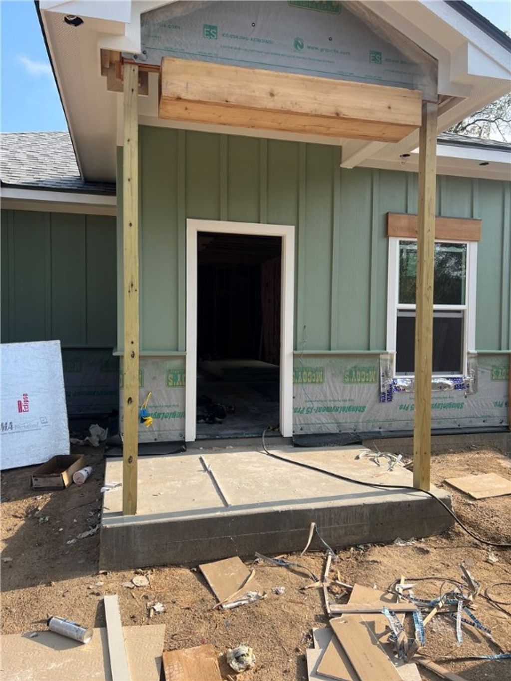 Photo of 513 Hall Street St, Bryan, TX 77803 (MLS # 25012280)