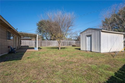 Tiny photo for 4018 Kenwood Drive, Bryan, TX 77802 (MLS # 26001540)