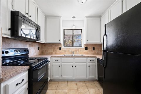 Tiny photo for 4018 Kenwood Drive, Bryan, TX 77802 (MLS # 26001540)