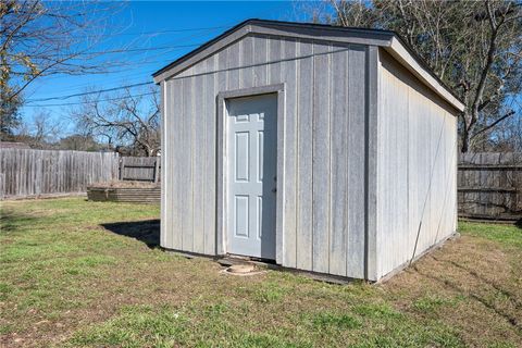 Tiny photo for 4018 Kenwood Drive, Bryan, TX 77802 (MLS # 26001540)