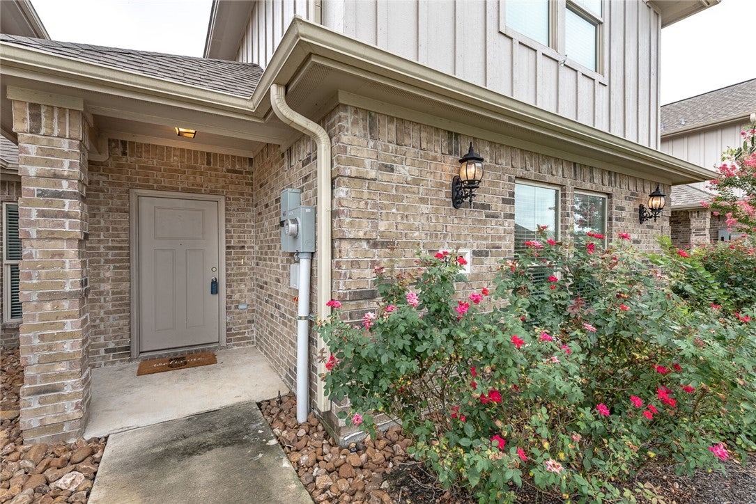 **51** Address: Kenyon, Haverford, Davidson, Clarmont Drive