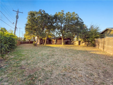 Tiny photo for 4404 Robinhood Circle, Bryan, TX 77803 (MLS # 26012642)