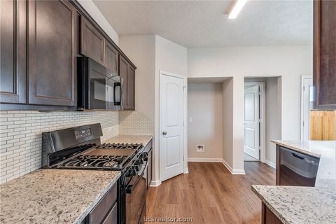 Tiny photo for 218 Cross Lane, Caldwell, TX 77836 (MLS # 26006272)