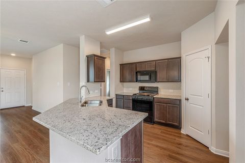 Tiny photo for 218 Cross Lane, Caldwell, TX 77836 (MLS # 26006272)