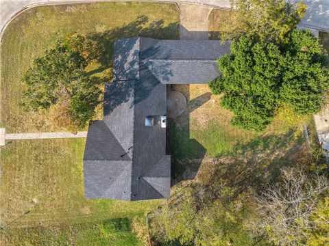 Tiny photo for 2001 Nueces Drive, College Station, TX 77840 (MLS # 25011882)