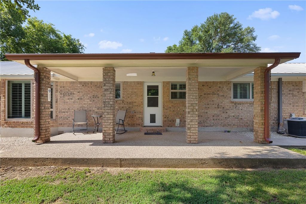 Photo of 118 Deer Trl TRL, Bruceville, TX 76630 (MLS # 26006033)
