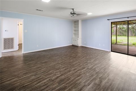 Tiny photo for 4305 Woodbriar Drive, Bryan, TX 77802 (MLS # 26005056)