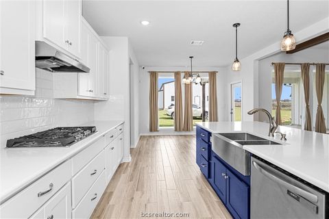 Tiny photo for 36244 COCHRAN Road, Waller, TX 77484 (MLS # 26002350)