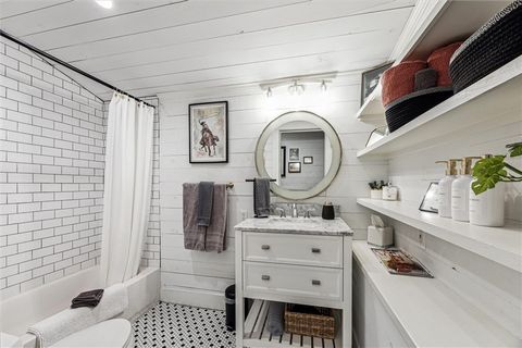 Tiny photo for 305 W Alamo Street, Brenham, TX 77833 (MLS # 26002190)