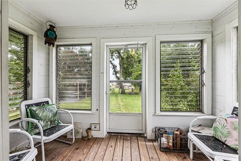 Tiny photo for 305 W Alamo Street, Brenham, TX 77833 (MLS # 26002190)