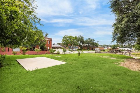 Tiny photo for 305 W Alamo Street, Brenham, TX 77833 (MLS # 26002190)