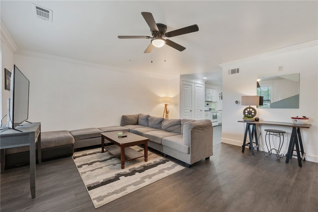 Photo of 1725 Harvey Mitchell Pkwy #612, College Station, TX 77840 (MLS # 25012302)