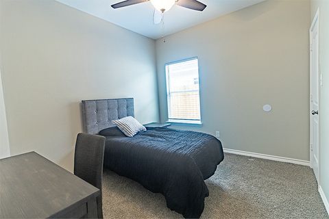 Tiny photo for 803 Hall St Street, Bryan, TX 77803 (MLS # 25012018)