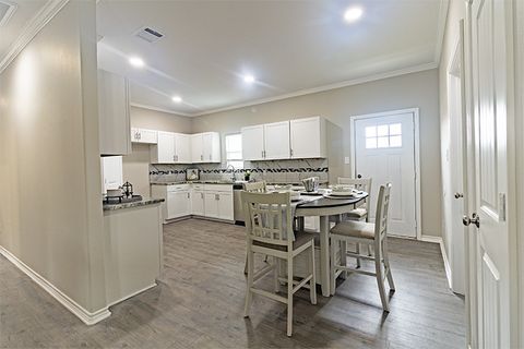 Tiny photo for 803 Hall St Street, Bryan, TX 77803 (MLS # 25012018)