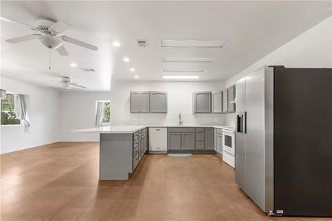 Tiny photo for 1004 22 Hills Rd St, Gause, TX 77857 (MLS # 26004498)