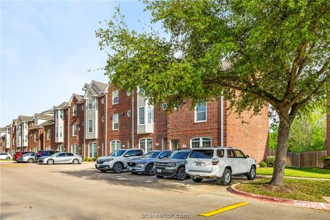 Tiny photo for 305 Holleman Drive E #1307, College Station, TX 77840 (MLS # 26003644)