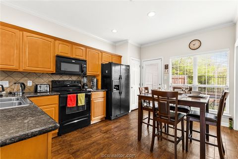 Tiny photo for 305 Holleman Drive E #1307, College Station, TX 77840 (MLS # 26003644)