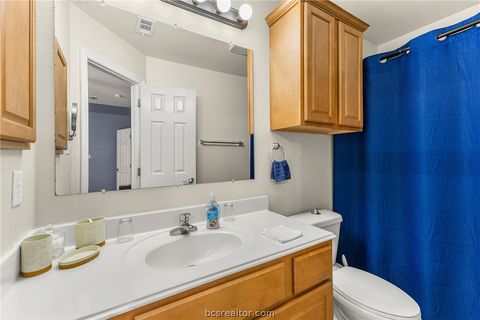 Tiny photo for 305 Holleman Drive E #1307, College Station, TX 77840 (MLS # 26003644)
