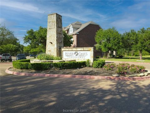 Tiny photo for 305 Holleman Drive E #1307, College Station, TX 77840 (MLS # 26003644)