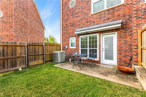Tiny photo for 305 Holleman Drive E #1307, College Station, TX 77840 (MLS # 26003644)