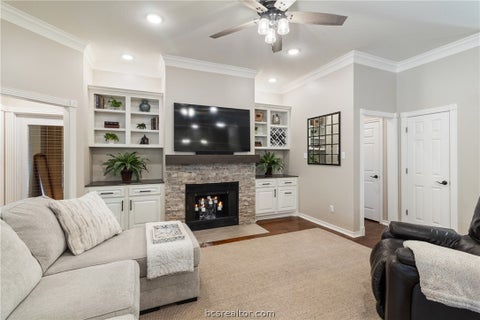 Tiny photo for 5926 Wild Horse Run, College Station, TX 77845 (MLS # 26008817)
