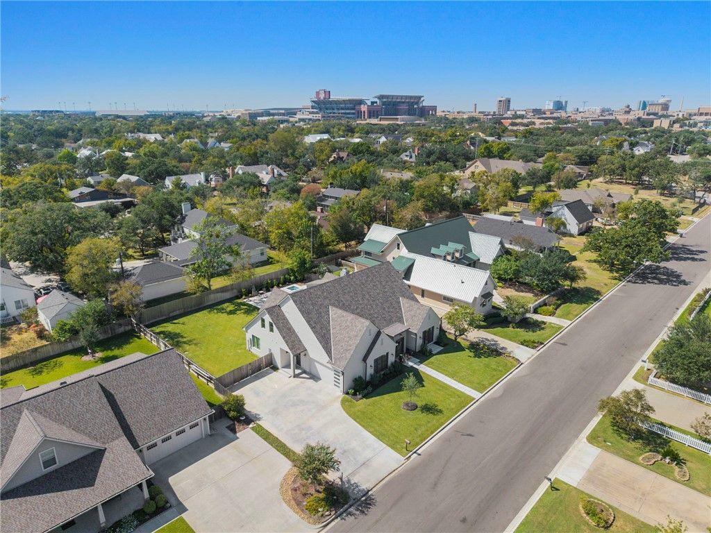 Photo of 300 Timber Street, College Station, TX 77840 (MLS # 26001062)