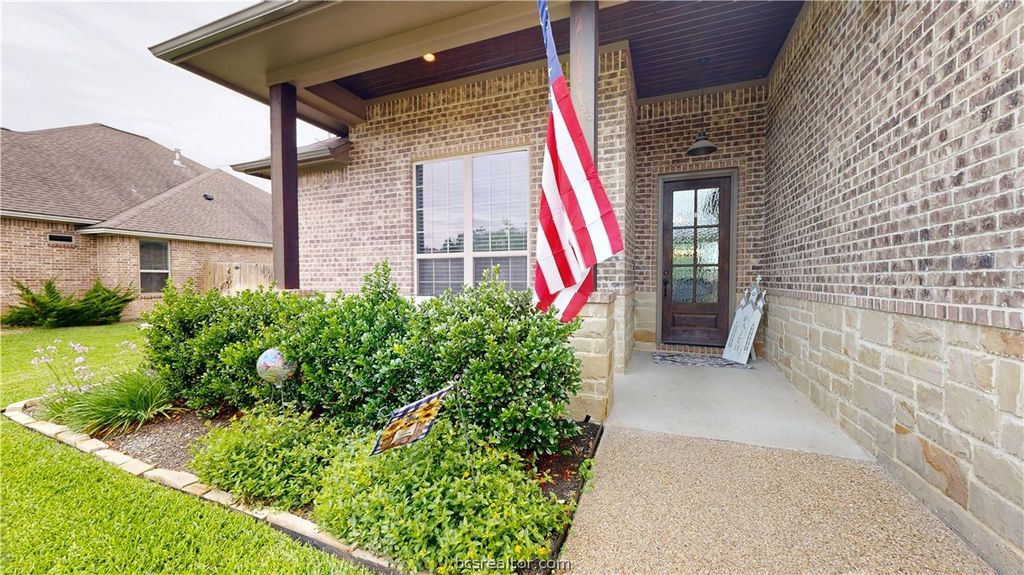 Photo of 2912 Archer Drive, Bryan, TX 77808 (MLS # 26005673)
