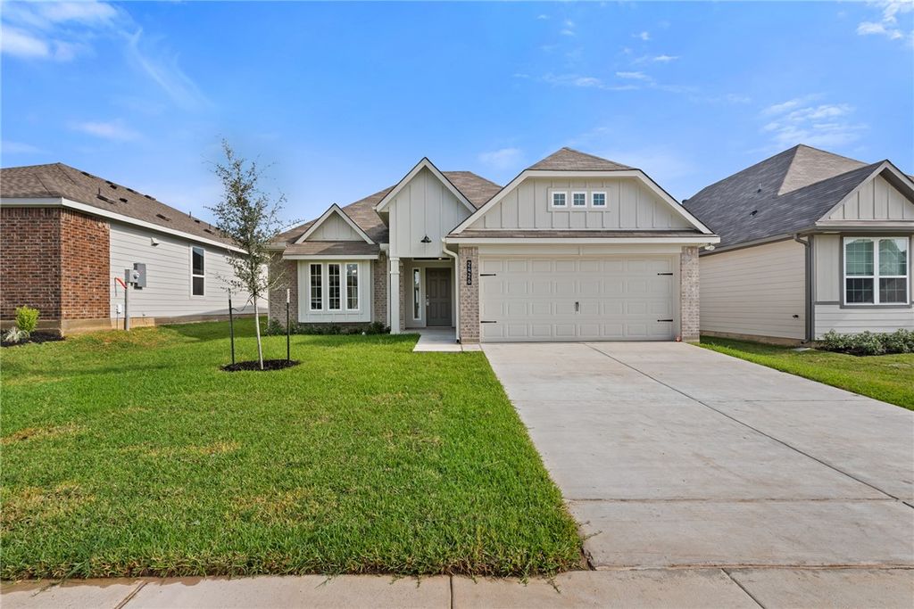 Photo of 2426 Rooke Road, Bryan, TX 77807 (MLS # 25012634)