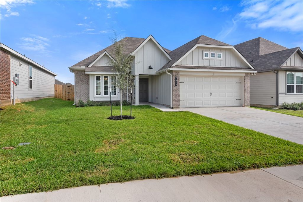 Photo of 2426 Rooke Road, Bryan, TX 77807 (MLS # 25012634)
