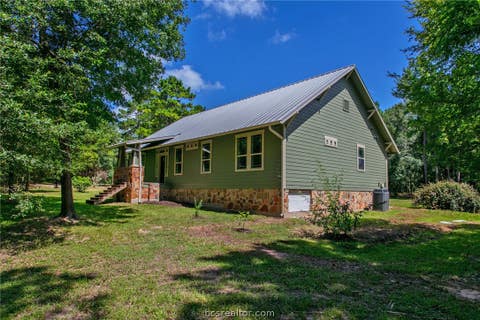 Tiny photo for 9195 County Road 207 CountyRoad, Plantersville, TX 77363 (MLS # 26009917)