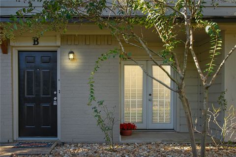 Tiny photo for 1409 Airline Drive Dr #B, College Station, TX 77845 (MLS # 25011174)