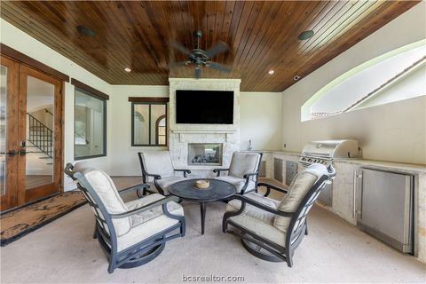 Tiny photo for 4231 Villaggio Court, Bryan, TX 77802 (MLS # 26009469)