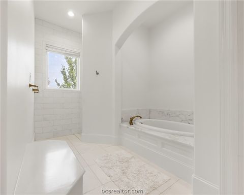 Tiny photo for 4231 Villaggio Court, Bryan, TX 77802 (MLS # 26009469)