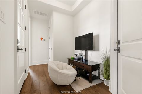 Tiny photo for 4231 Villaggio Court, Bryan, TX 77802 (MLS # 26009469)
