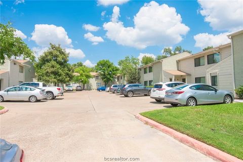 Tiny photo for 4505 Carter Creek Parkway #8, Bryan, TX 77802 (MLS # 26003137)