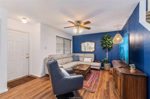 Tiny photo for 4505 Carter Creek Parkway #8, Bryan, TX 77802 (MLS # 26003137)