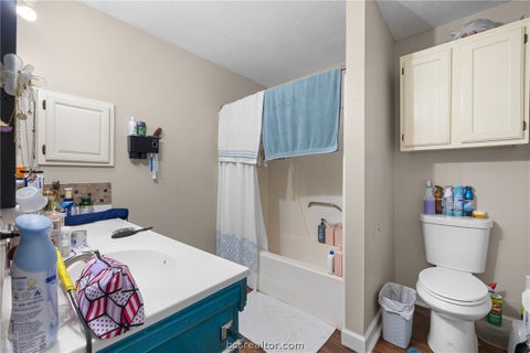 Tiny photo for 909 Westview Street, Bryan, TX 77802 (MLS # 26011863)