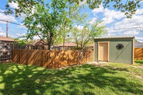 Tiny photo for 2911 Oakside Drive, Bryan, TX 77802 (MLS # 26003623)