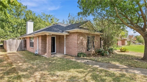Photo of 2305 Carnation Court, College Station, TX 77840 (MLS # 26011908)