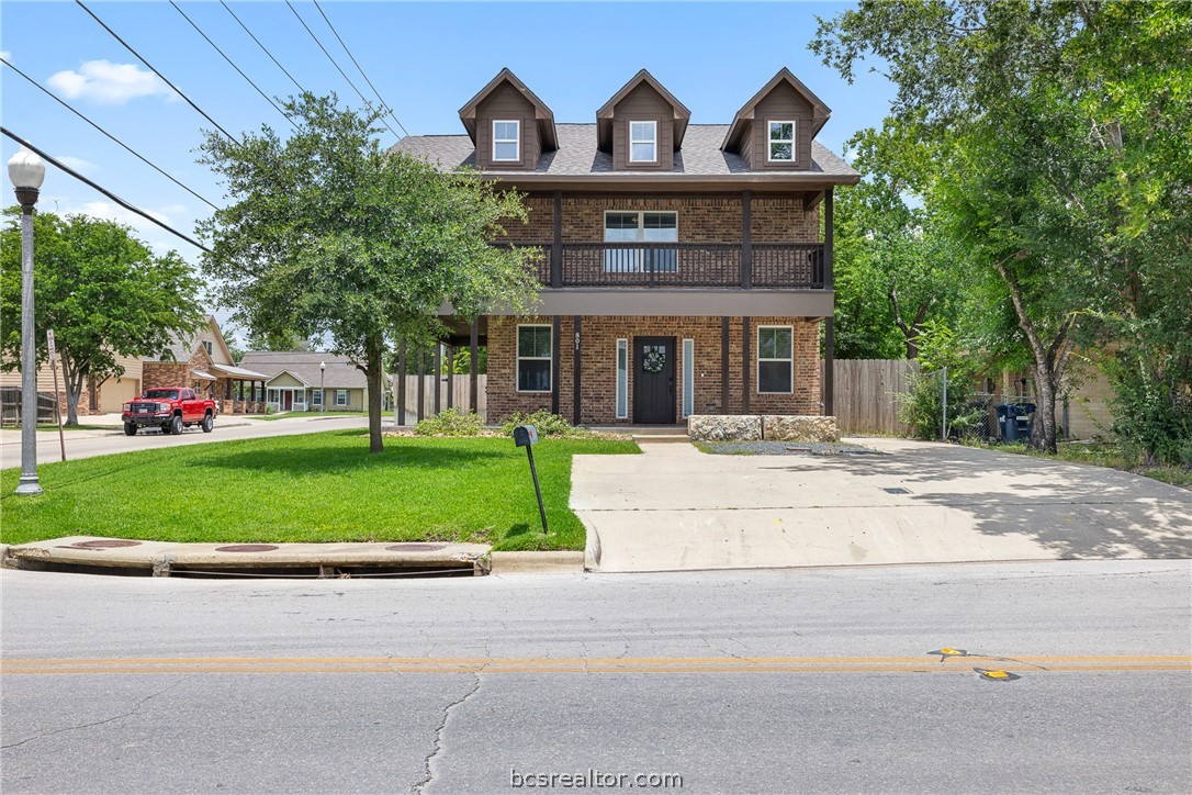 801 Fairview Avenue