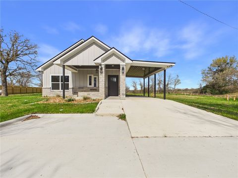 Photo of 5085 N Oakland Lane, Bryan, TX 77808 (MLS # 26002109)