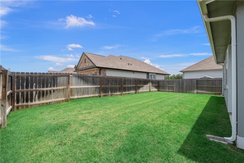 Tiny photo for 5774 Paseo Place, Bryan, TX 77807 (MLS # 26006508)