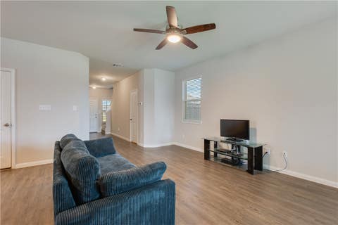 Tiny photo for 5774 Paseo Place, Bryan, TX 77807 (MLS # 26006508)