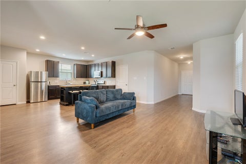 Tiny photo for 5774 Paseo Place, Bryan, TX 77807 (MLS # 26006508)